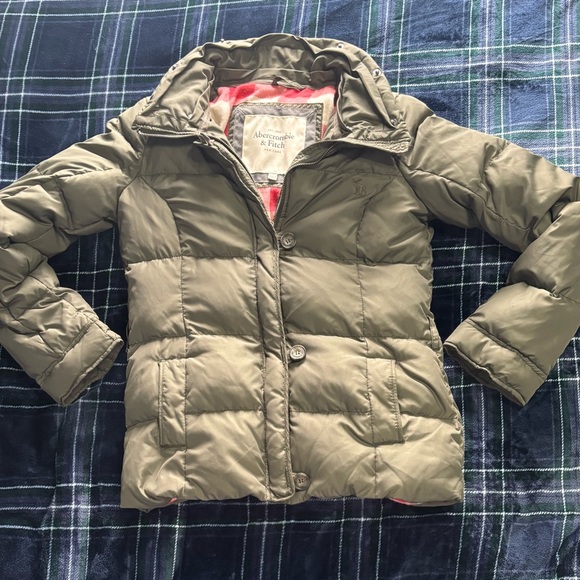 Abercrombie & Fitch Jackets & Blazers - Vintage Y2K Abercrombie & Fitch Women's Olive Puffer Jacket- size small